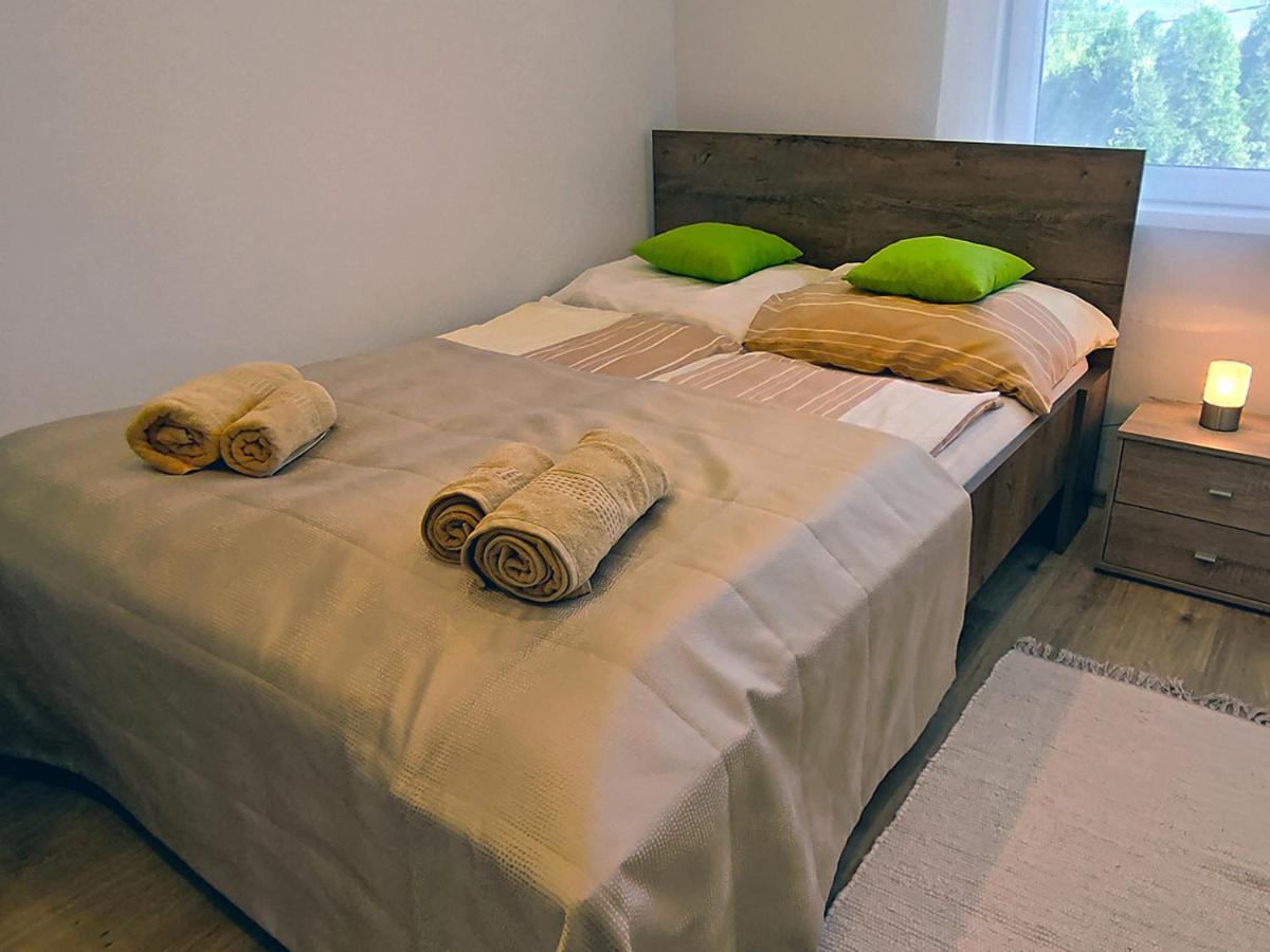 White Stone Apartman Hajdúszoboszló Esterno foto