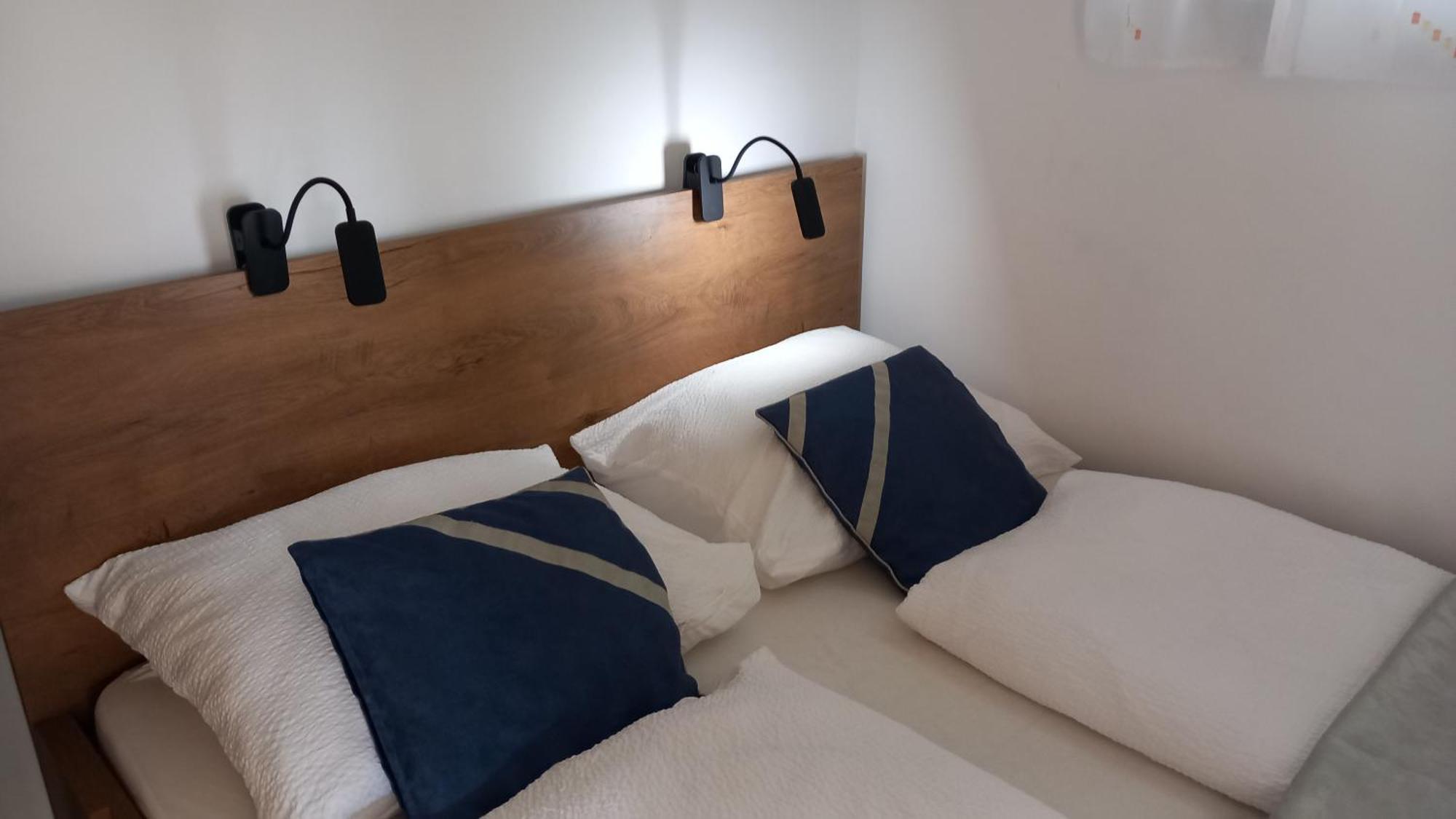 White Stone Apartman Hajdúszoboszló Esterno foto