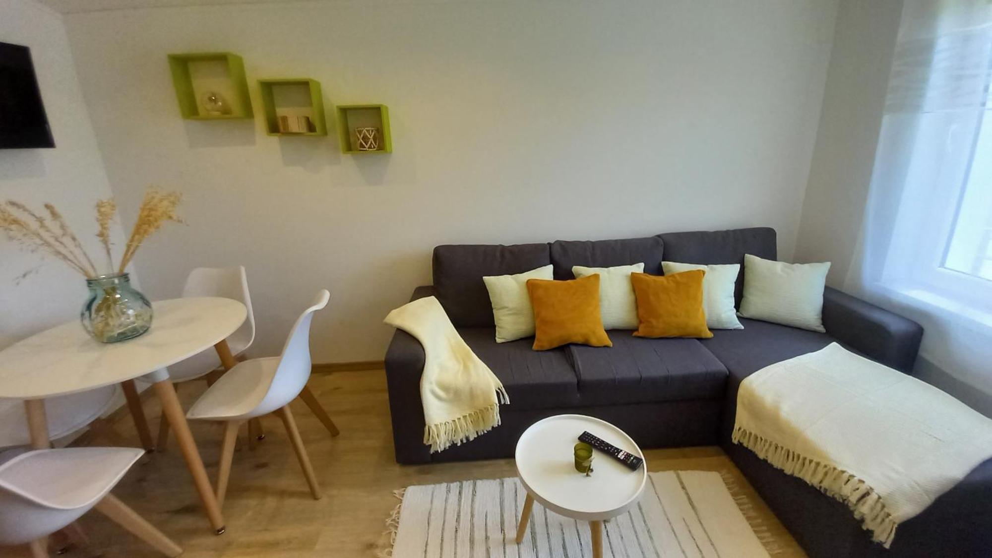 White Stone Apartman Hajdúszoboszló Esterno foto